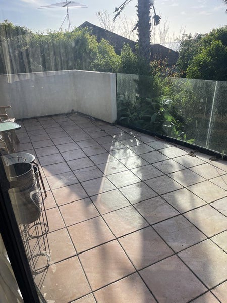 17 Aberdeen Road, Castor Bay, Auckland - Carousel 9