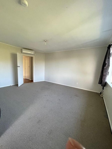 147 Ruskin Road, Newlands, Wellington - Carousel 10