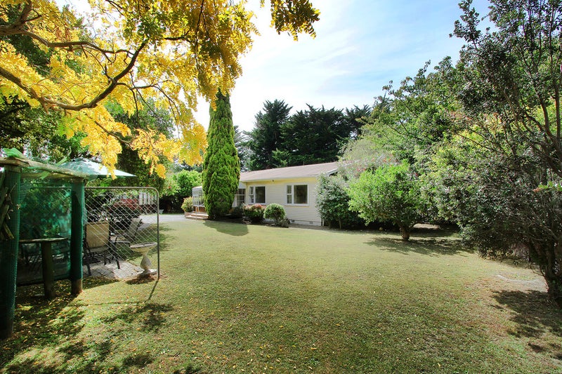 47 Exeter Crescent, Pirimai, Napier - Carousel 1