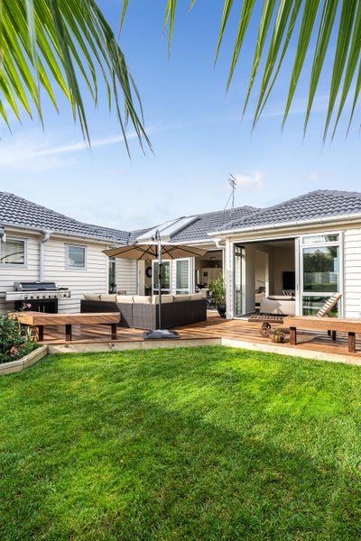 2/36 Riddell Road, Glendowie, Auckland - Carousel 1