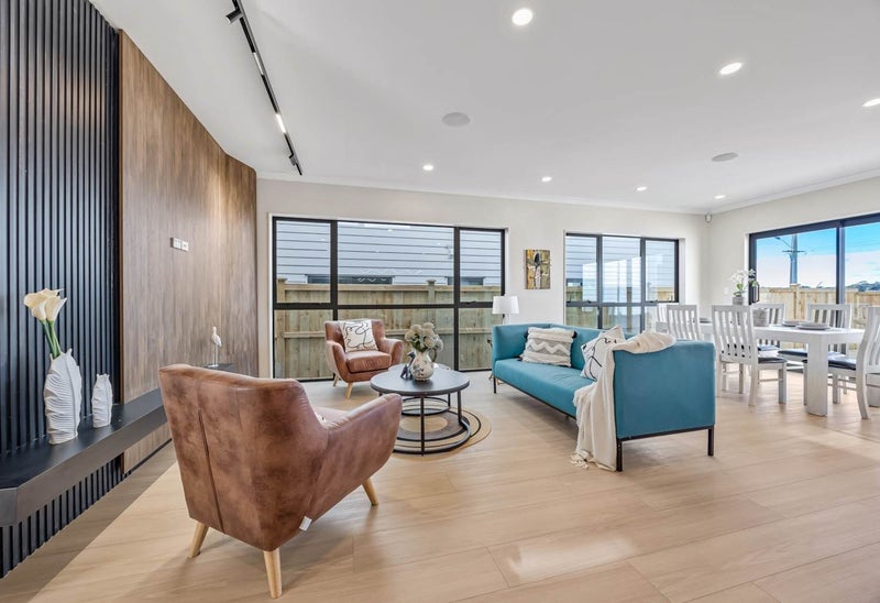 25 Knockanara Drive, Flat Bush, Auckland - Carousel 2