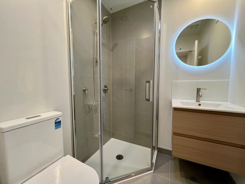 9/506 Glenfield Road, Bayview, Auckland - Carousel 9