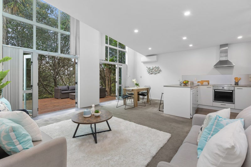 10/20 Schnapper Rock Road, Schnapper Rock, Auckland - Carousel 2