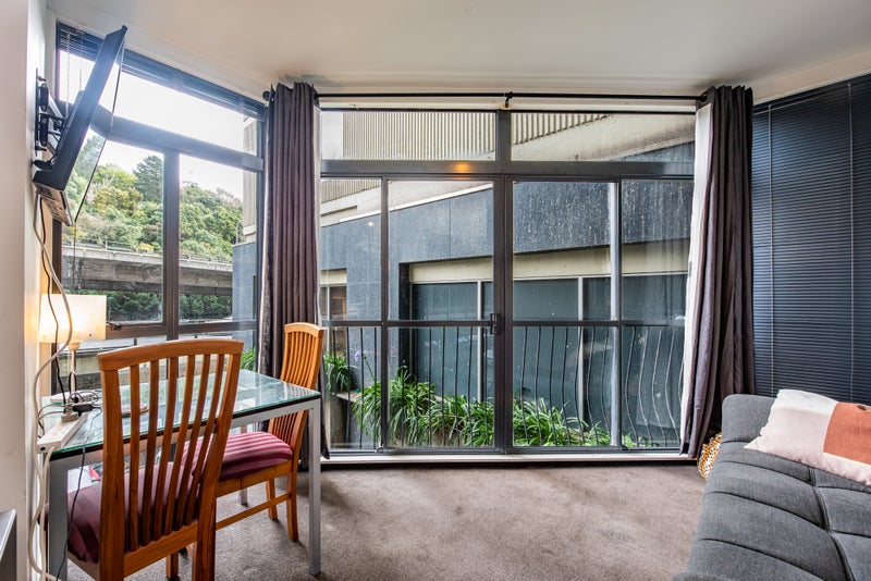 1D/120 The Terrace, Wellington Central, Wellington - Carousel 2