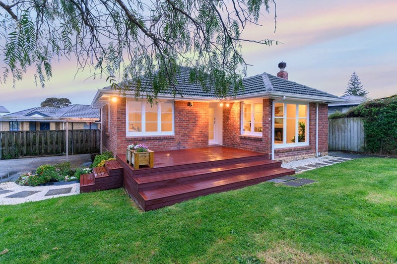 38 Neil Avenue, Te Atatu Peninsula, Auckland - Carousel 2