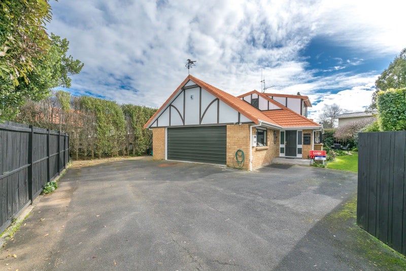 27A Anson Avenue, Fairfield, Hamilton - Carousel 16