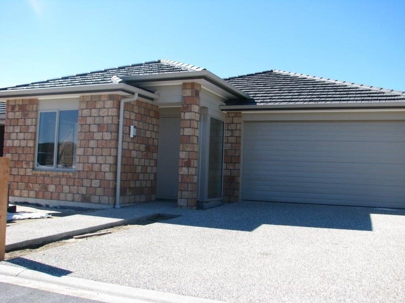 21 Scoria Close, Pyes Pa, Tauranga - Carousel 1