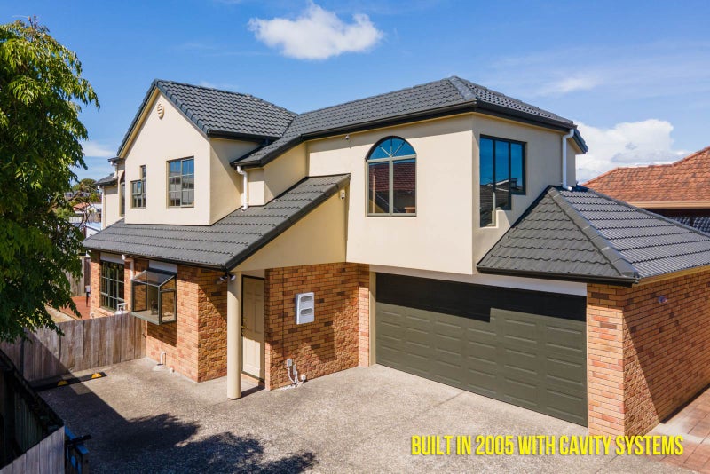 43 Exminster Street, Blockhouse Bay, Auckland - Carousel 1