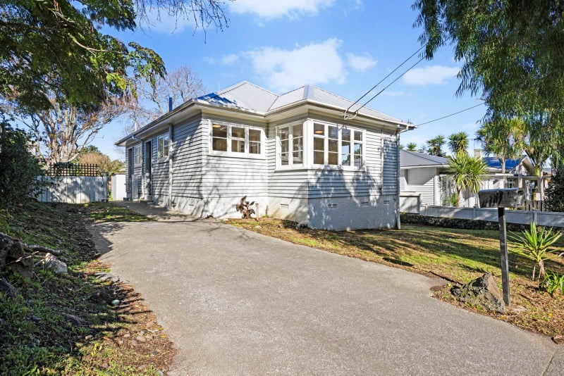 28 Lambeth Road, Mount Eden, Auckland - Carousel 1