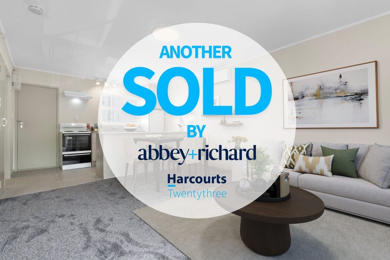 2/328 Mount Eden Road, Mount Eden, Auckland - Carousel 1