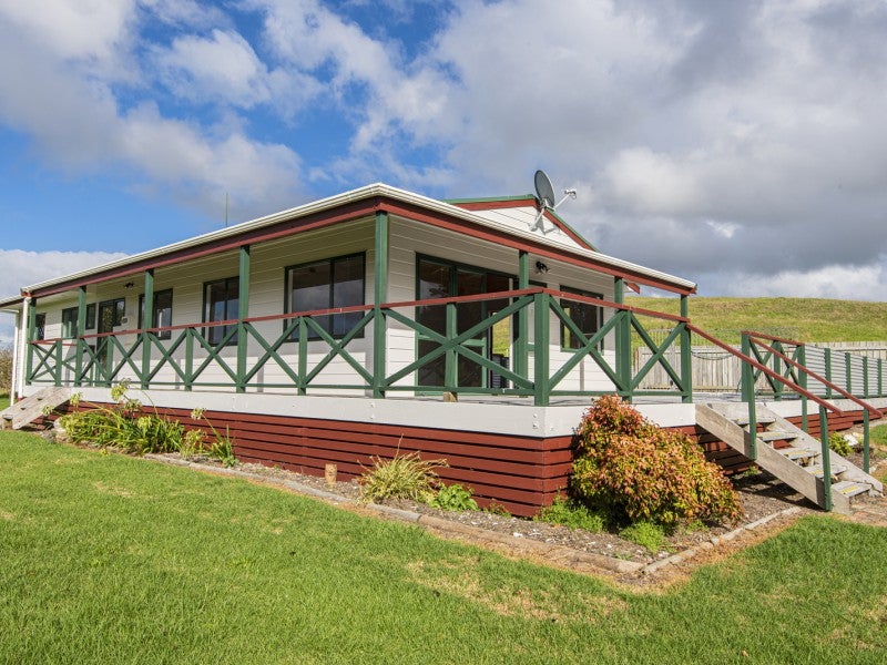 33 Johnson Road, Hikurangi - Carousel 1