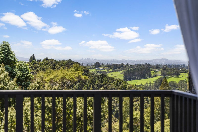 24 Kitewaho Road, Swanson, Auckland - Carousel 1