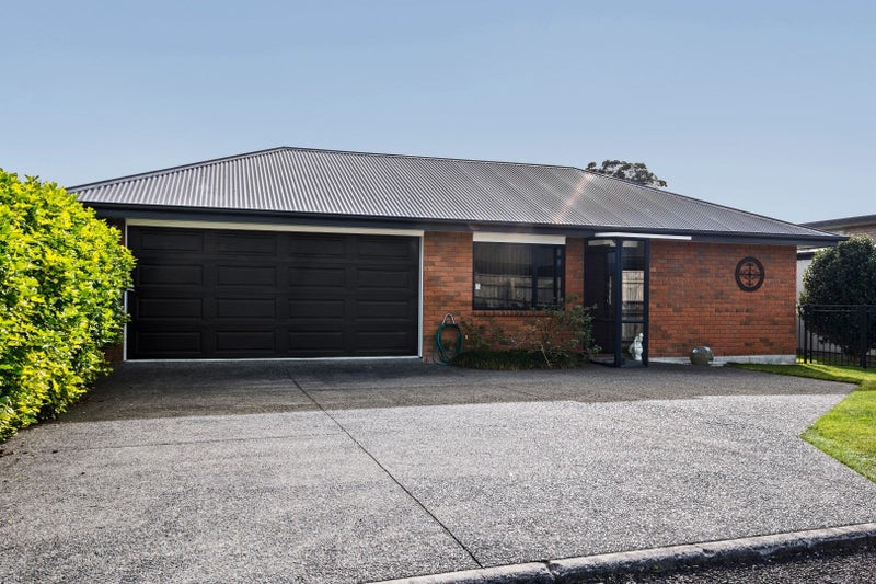 7E Corokia Street, Bell Block, New Plymouth - Carousel 13