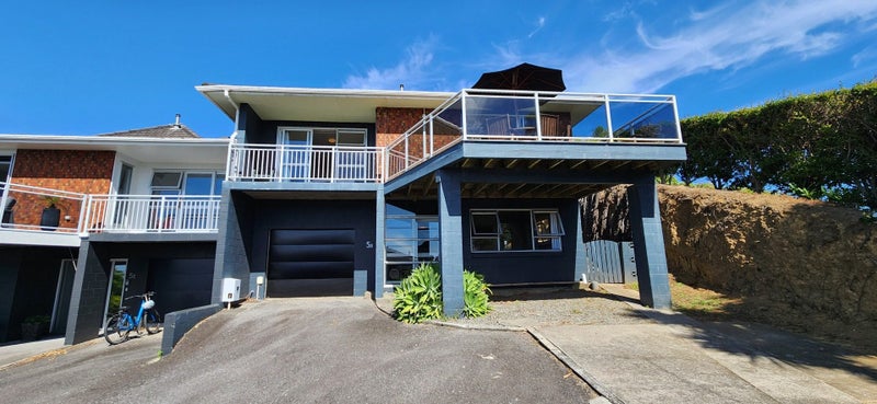 5B Te Mara Place, Merrilands, New Plymouth - Carousel 2