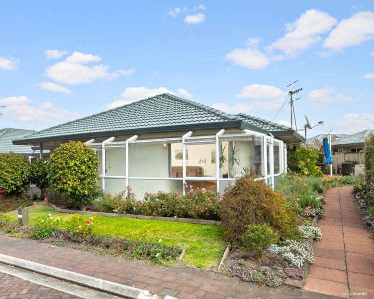 23/10 Gerard Way, Meadowbank, Auckland - Carousel 1
