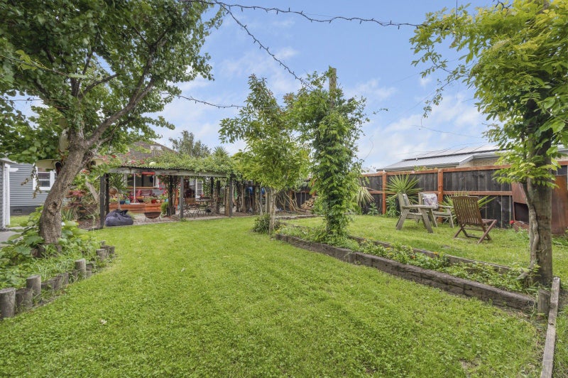 720 Kowhai Street, Mahora, Hastings - Carousel 23