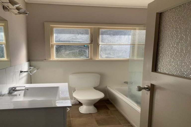 1143 Dominion Road, Mount Roskill, Auckland - Carousel 5