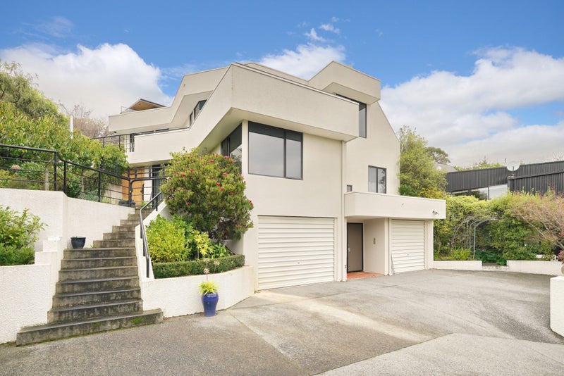 9A Janice Place, Mount Pleasant, Christchurch - Carousel 1