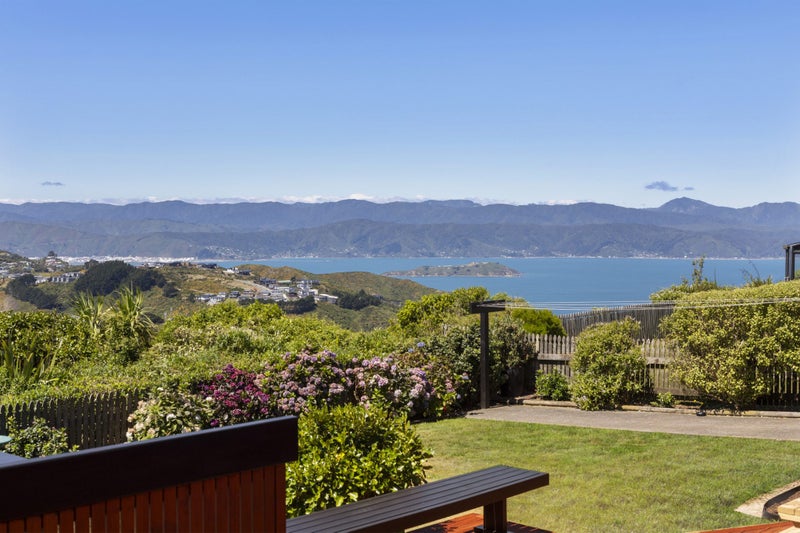 40 Jaunpur Crescent, Broadmeadows, Wellington - Carousel 2