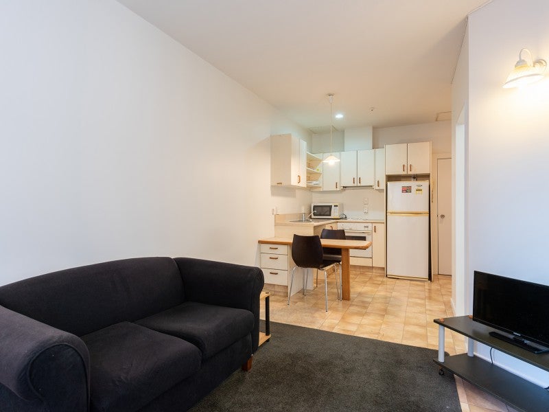 1C/126 The Terrace, Wellington Central, Wellington - Carousel 2