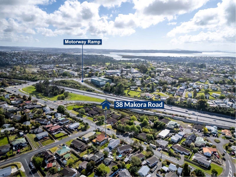 38 Makora Road, Massey, Auckland - Carousel 43