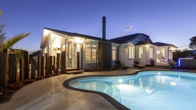 12 Douglas Street, Paraparaumu Beach, Paraparaumu - Carousel 1