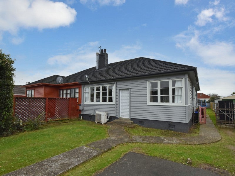 10 Lockerbie Street, Turnbull Thomson Park, Invercargill - Carousel 1
