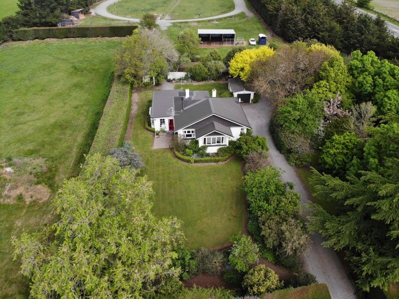 6 Fairfield Avenue, Fairton, Ashburton - Carousel 2