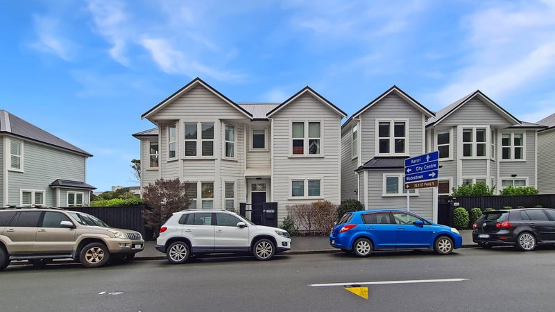 49 Tinakori Road, Thorndon, Wellington - Carousel 16
