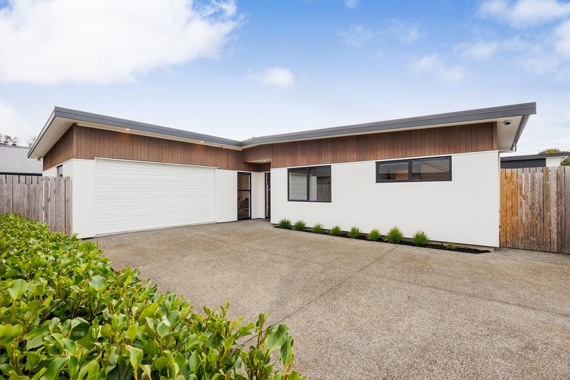 99B Linton Street, West End, Palmerston North - Carousel 1