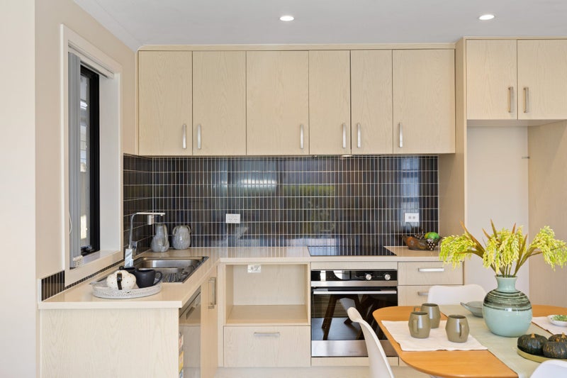 5/1 Burrows Place, Frankton, Hamilton - Carousel 2