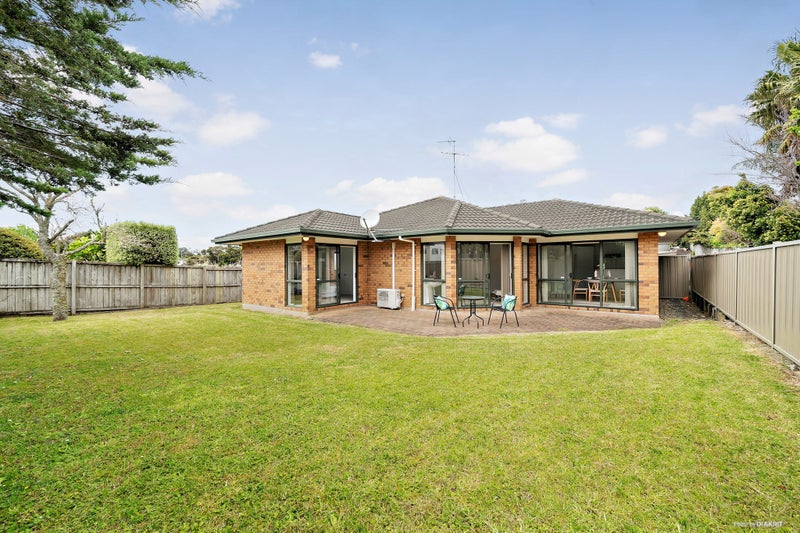 33A Schnapper Rock Road, Greenhithe, Auckland - Carousel 2