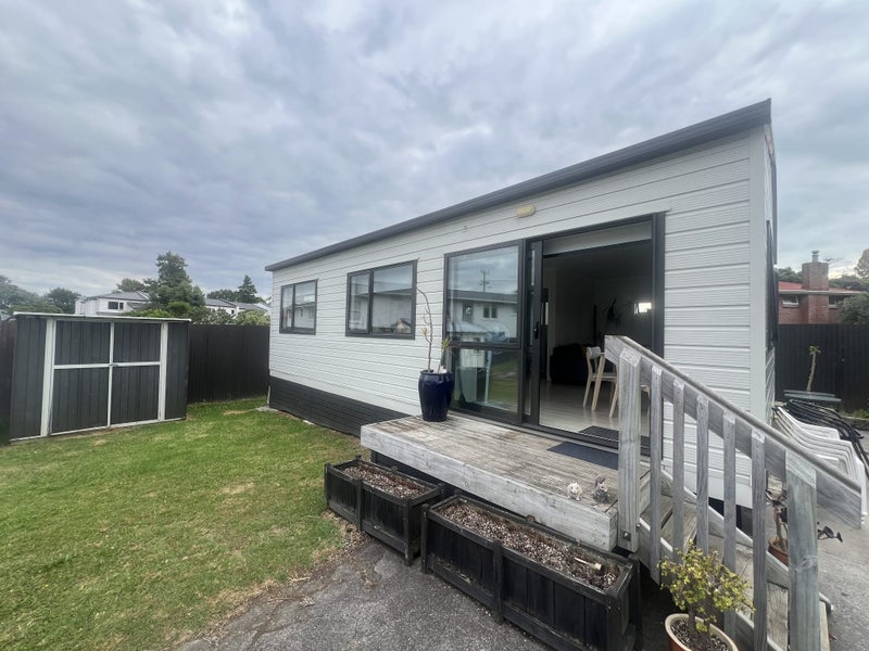 27 Sterling Avenue, Manurewa East, Auckland - Carousel 2