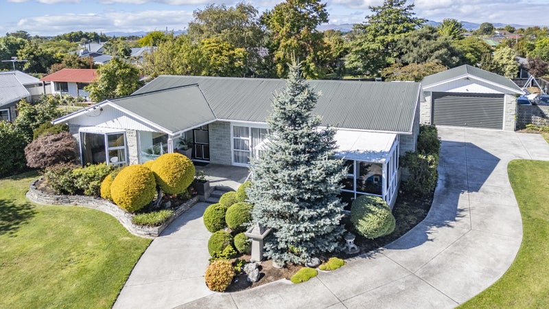 25 Glenmore Avenue, Casebrook, Christchurch - Carousel 1