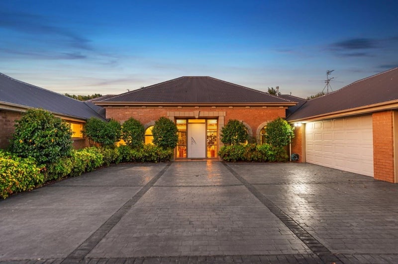 23 Ridgewood Place, Shirley, Christchurch - Carousel 1