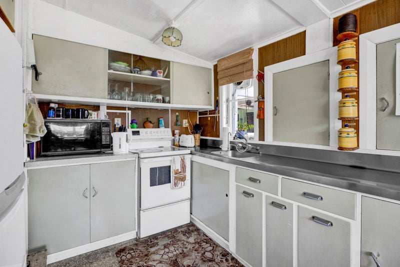 36 Hunter Street, Hawera - Carousel 2