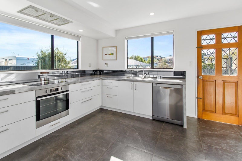 9 Sawdon Place, Gleniti, Timaru - Carousel 2