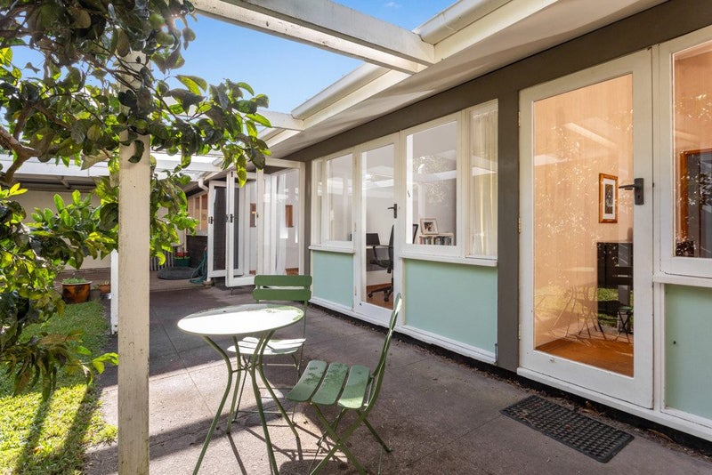 1/28 Martin Crescent, Northcote, Auckland - Carousel 2