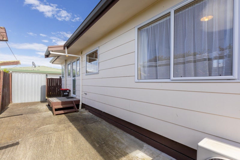 2/15 Bedford Road, Marewa, Napier - Carousel 14
