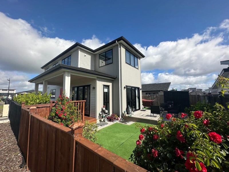 18 Noia Way, Karaka, Papakura - Carousel 2