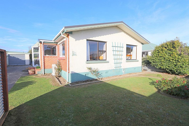 21 Adamson Crescent, Glengarry, Invercargill - Carousel 2