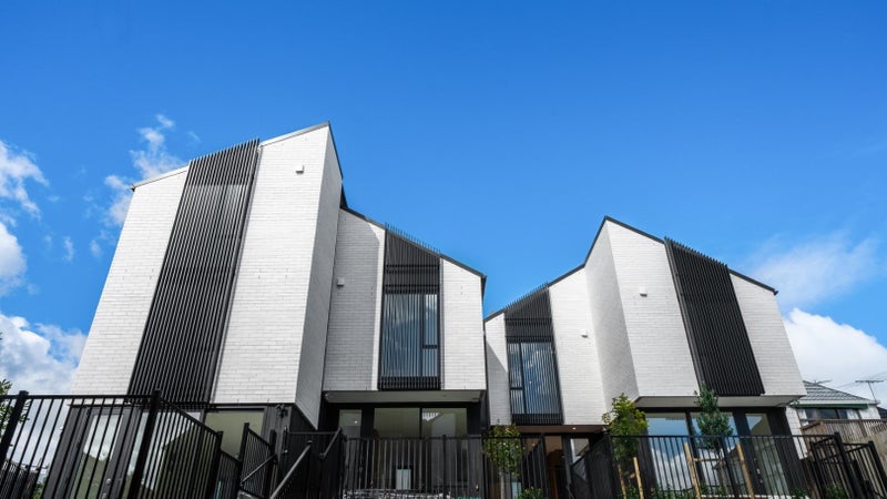 3/748 Remuera Road, Remuera, Auckland - Carousel 1