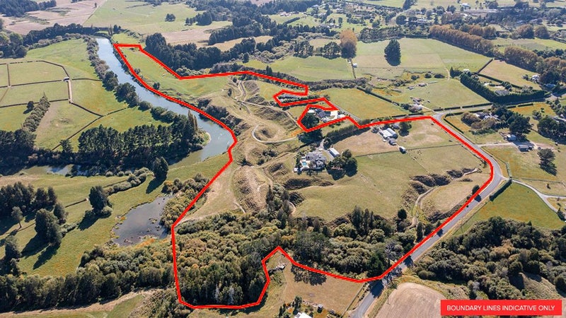 64 Houghton Road, NGAHINAPOURI, HAMILTON - Carousel 40