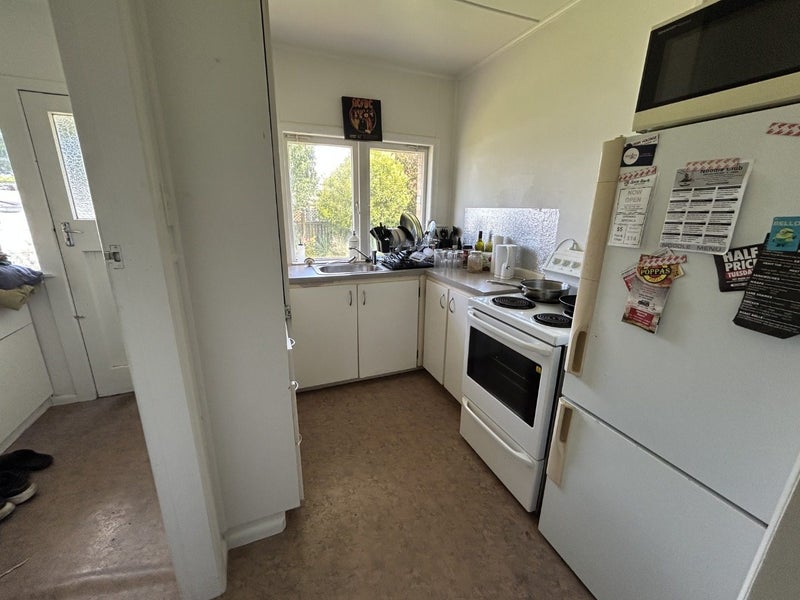 46 Sandwich Road, St Andrews, Hamilton - Carousel 2