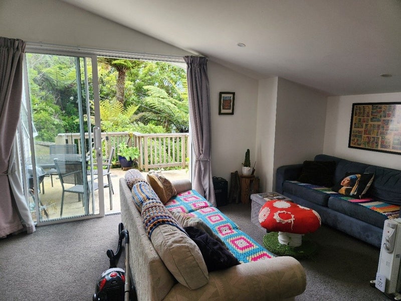 92B Kelburn Parade, Kelburn, Wellington - Carousel 2