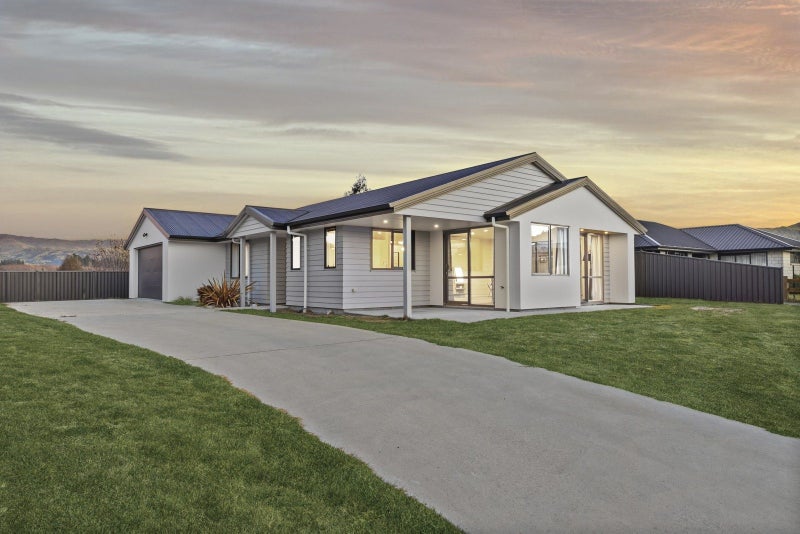 12 Hebbard Court, Albert Town, Wanaka - Carousel 2