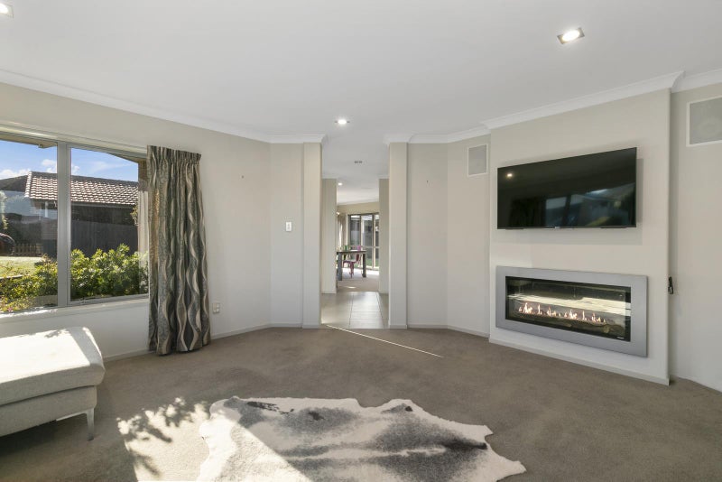 119 Kirton Drive, Riverstone Terraces, Upper Hutt - Carousel 2