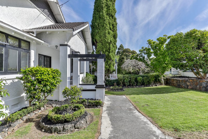 18 Lochiel Road, Remuera, Auckland - Carousel 2