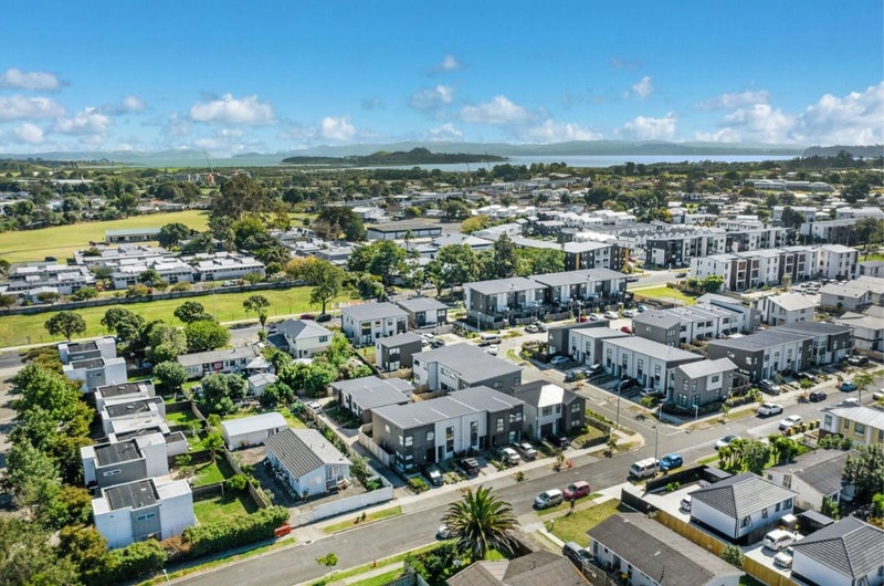 21A Ventura Street, Mangere, Auckland - Carousel 26
