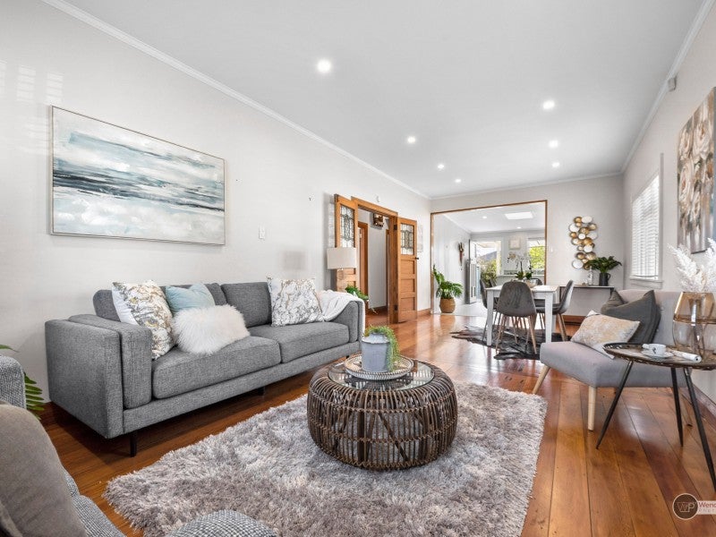 7 York Street, Moera, Lower Hutt - Carousel 2